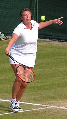 220px-Jo_Durie_doubles_Wimbledon_2004.jpg.b1b71e080bdba8c6b5a936af63bacffc.jpg